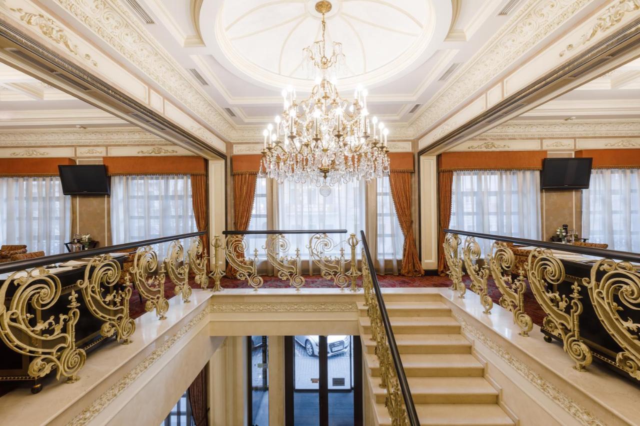 Axelhof Boutique Hotel Dnjepropetovsk Buitenkant foto