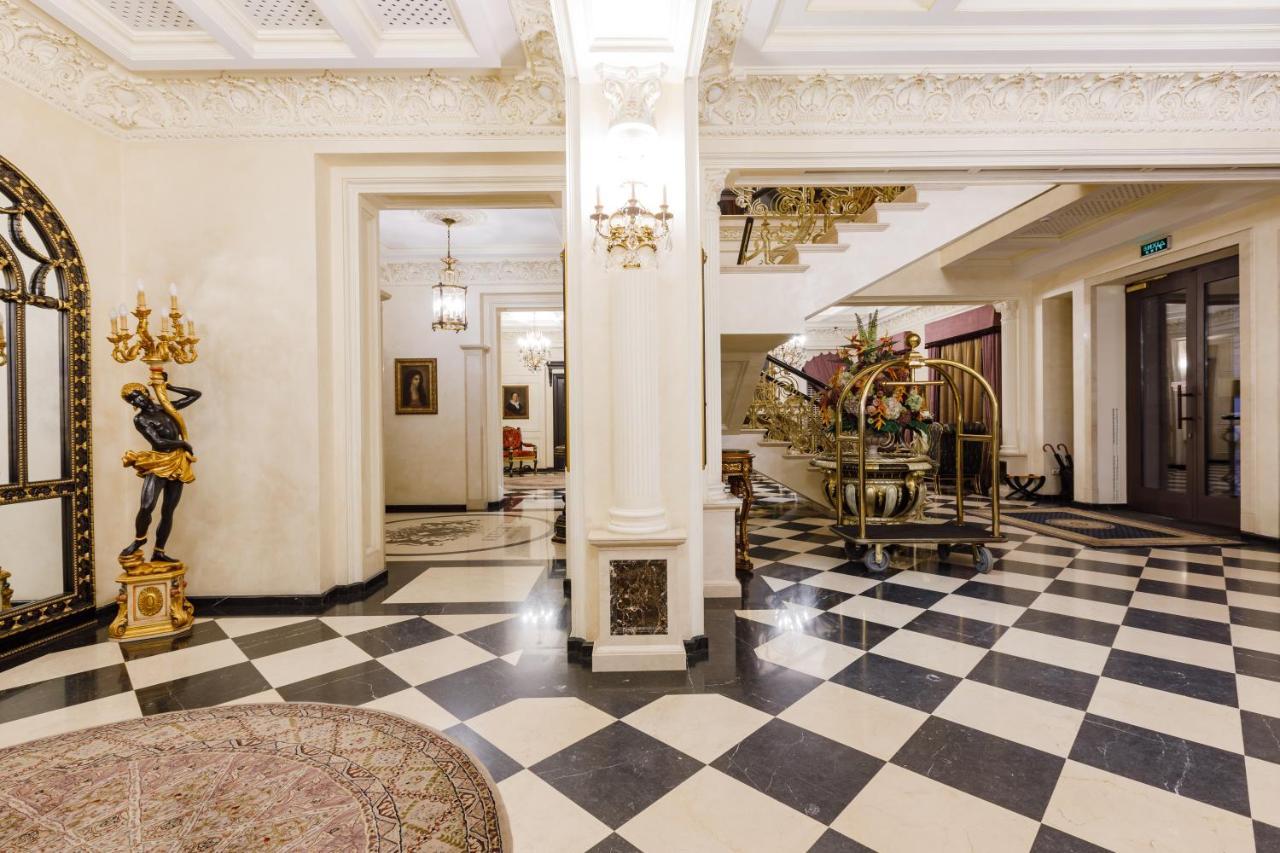Axelhof Boutique Hotel Dnjepropetovsk Buitenkant foto