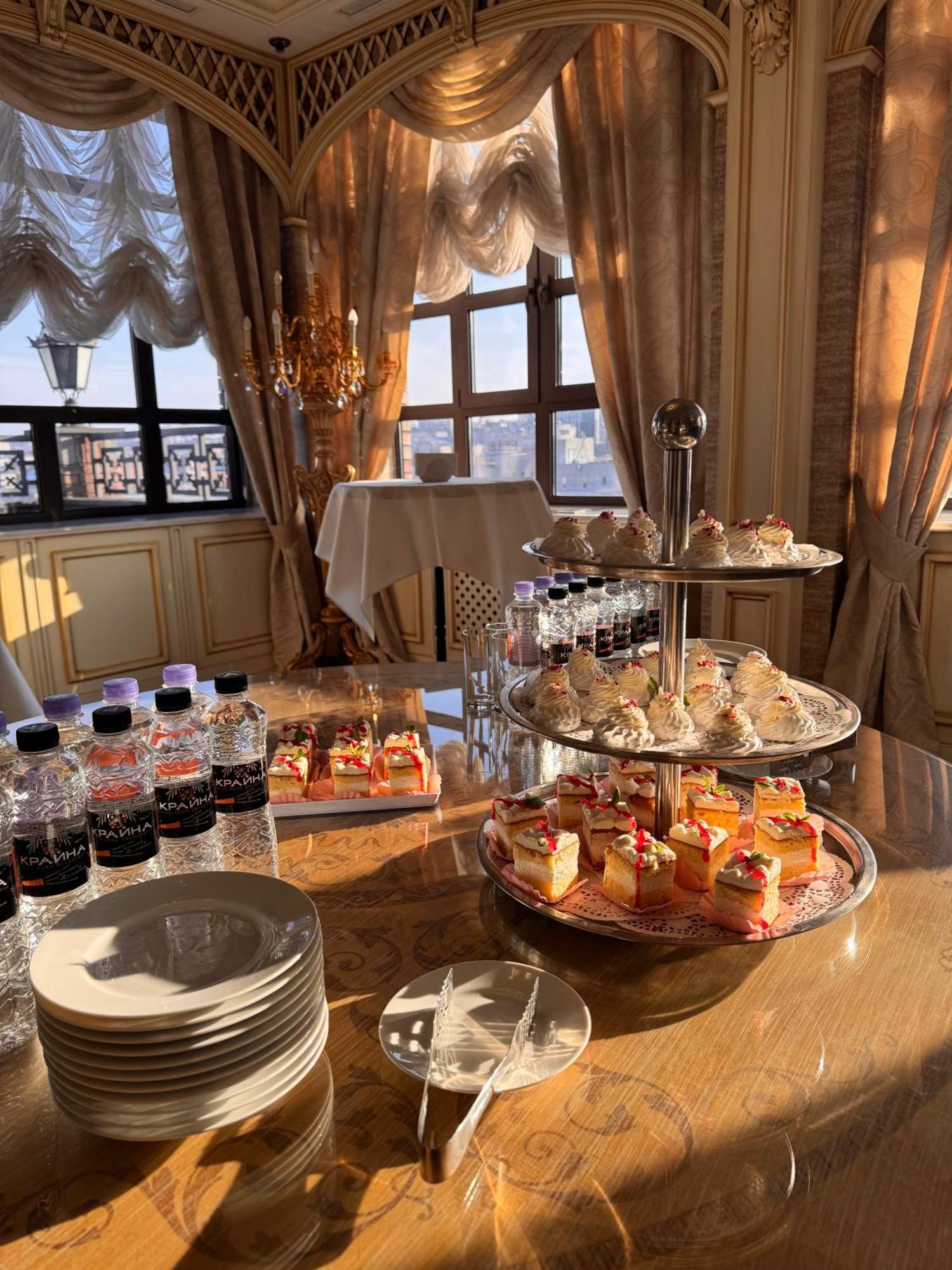 Axelhof Boutique Hotel Dnjepropetovsk Buitenkant foto