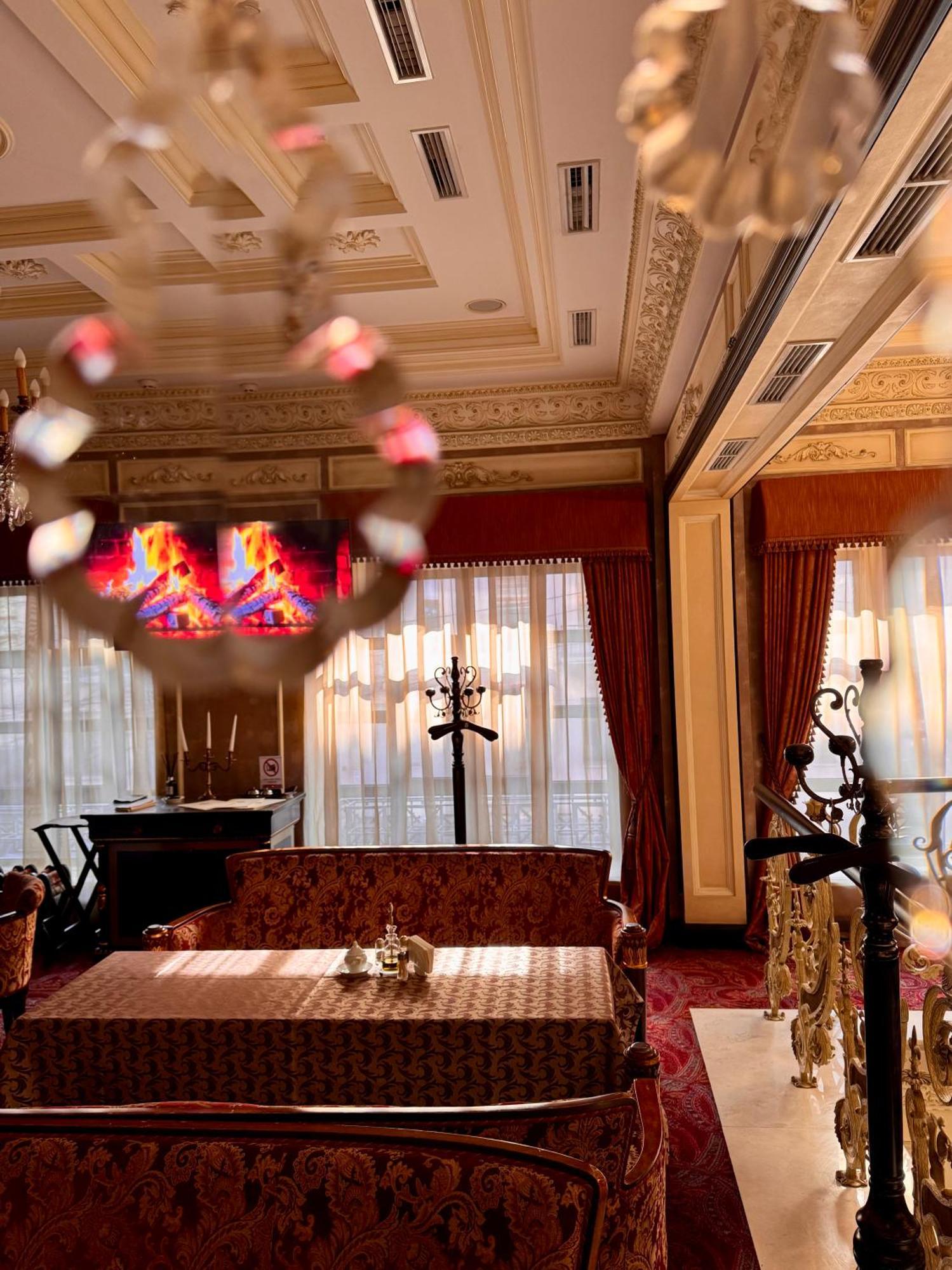 Axelhof Boutique Hotel Dnjepropetovsk Buitenkant foto